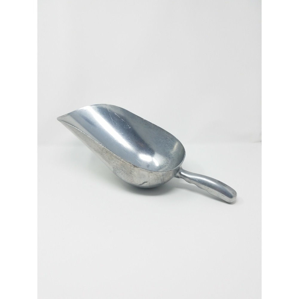 Vtg primitive cast aluminum brass kitchen flour grain scoop rustic farmhouse